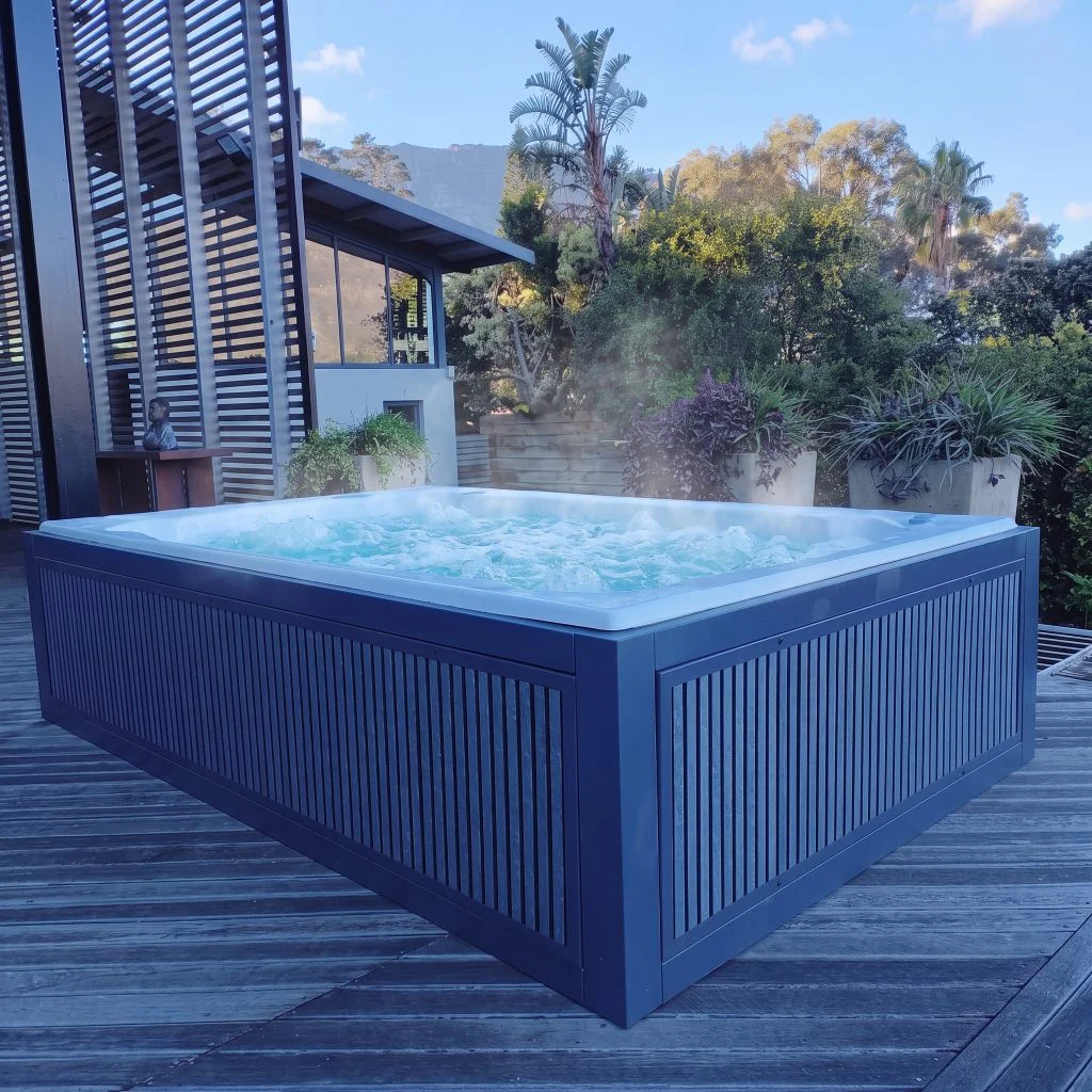 jacuzzi hot tub spa