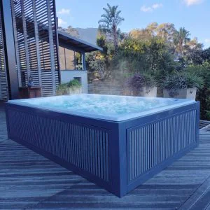 jacuzzi hot tub spa