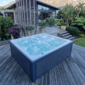Jacuzzi Hot Tub Spa Splash Pool