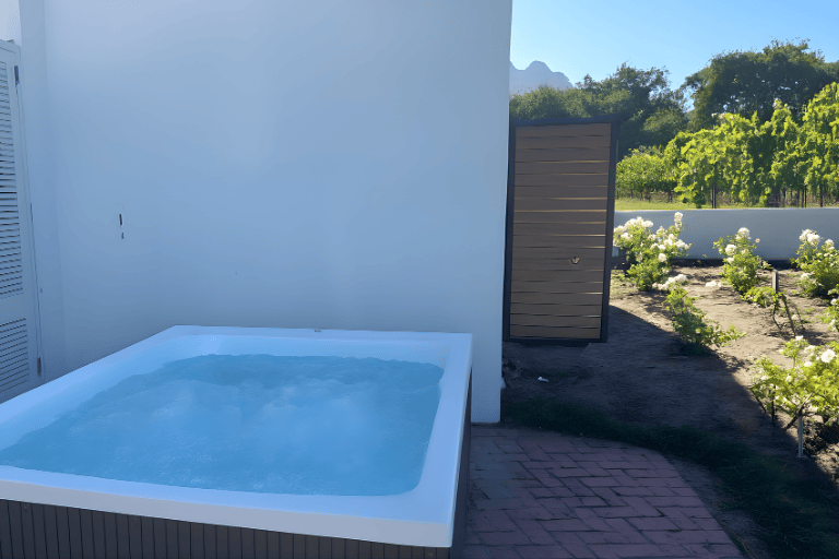 Arniston Jacuzzi Deluxe 11 Arniston Jacuzzi Deluxe - Image 11