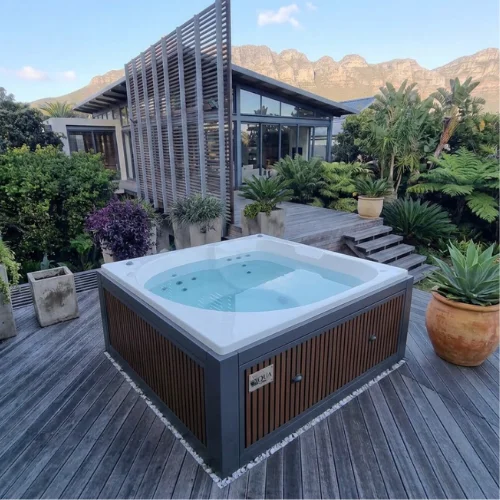 Jacuzzi Hot Tub Spa